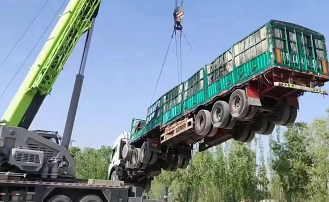 颍东区道路脱困救援案例